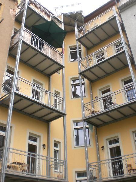 Neustadt-Fewo-Zentral-Guenstig-L6 Dresden Exterior photo